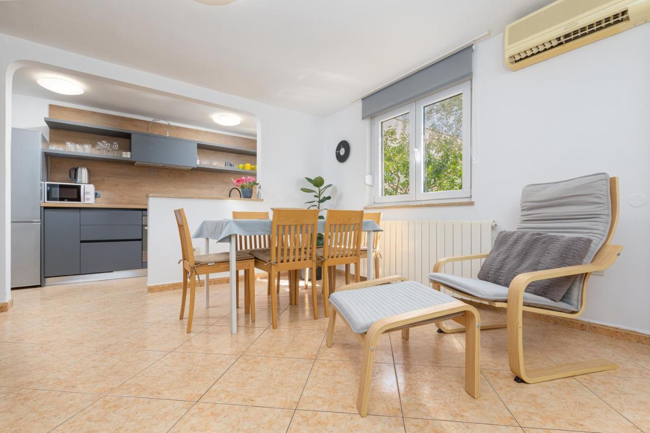 Apartment Dragonja Pola Esterno foto